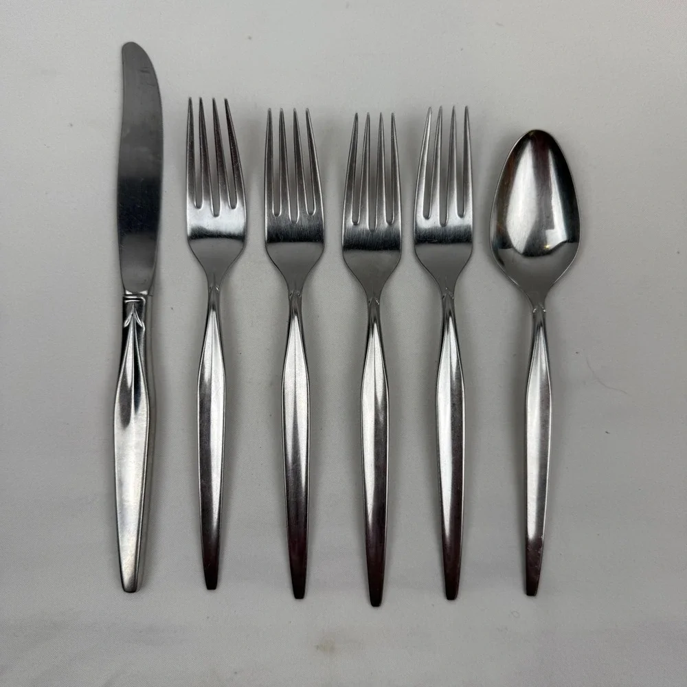Wm Rogers & Son Stainless Flatware Exquisite Pattern MCM 6 Piece Lot